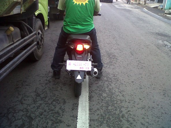 IMG00608-20120209-0739