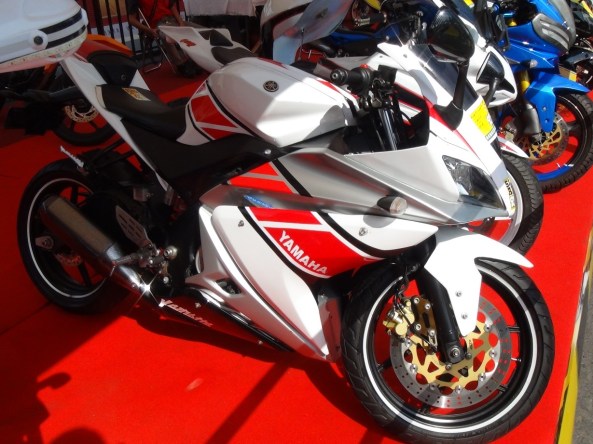 Yamaha Vixion Sporty abis :-)