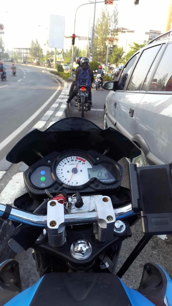 ilustrasi foto diperagakan model :mrgreen: