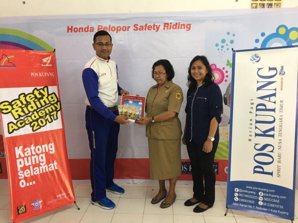 whatsapp-image-2017-02-17-at-12-24-30