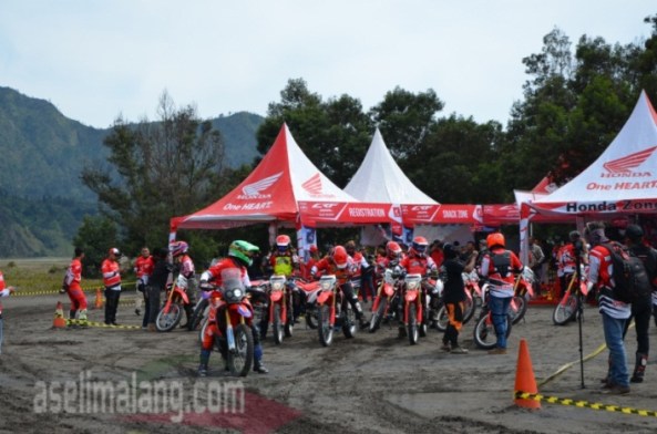 hayo tebak, saia yang mana? :lol: